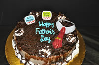 Order Ref: FAT-005 Father’s Day Themed Ice Cream Cake.